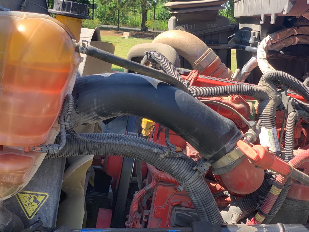 2017 INTERNATIONAL 4300 - Image 15